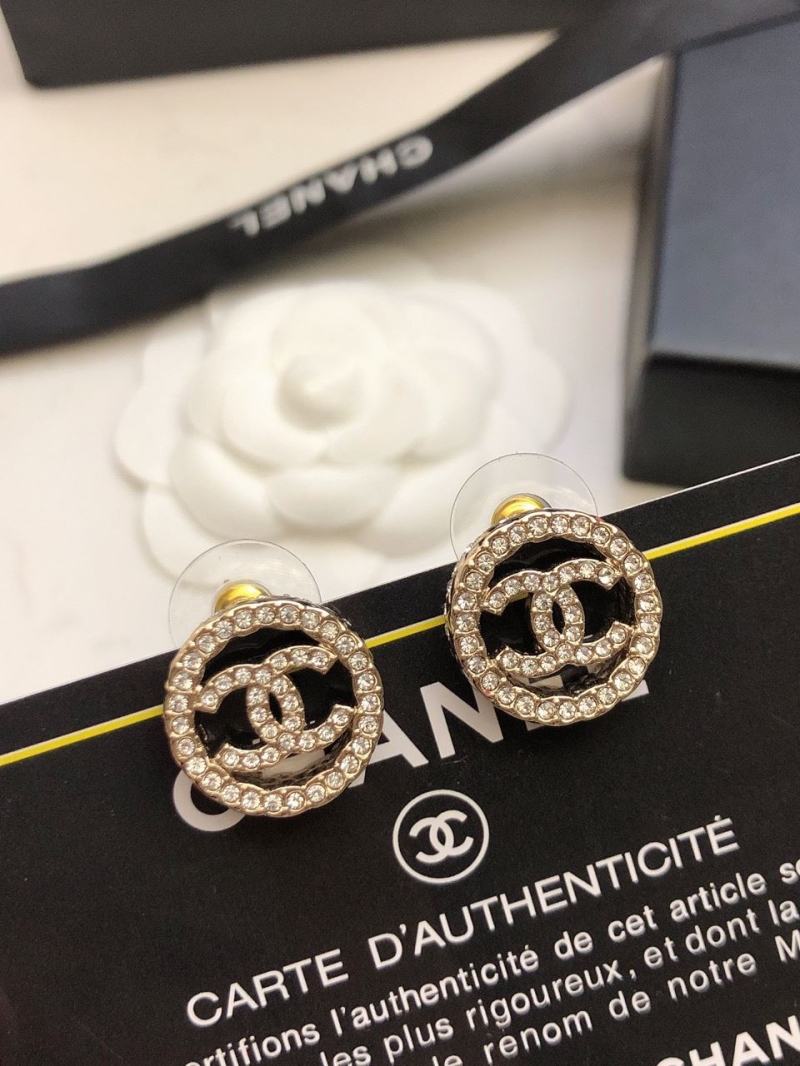 Ch**el earrings